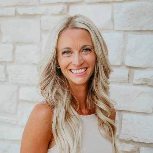 Ashley Wisroth Founder of Integrity Peptides